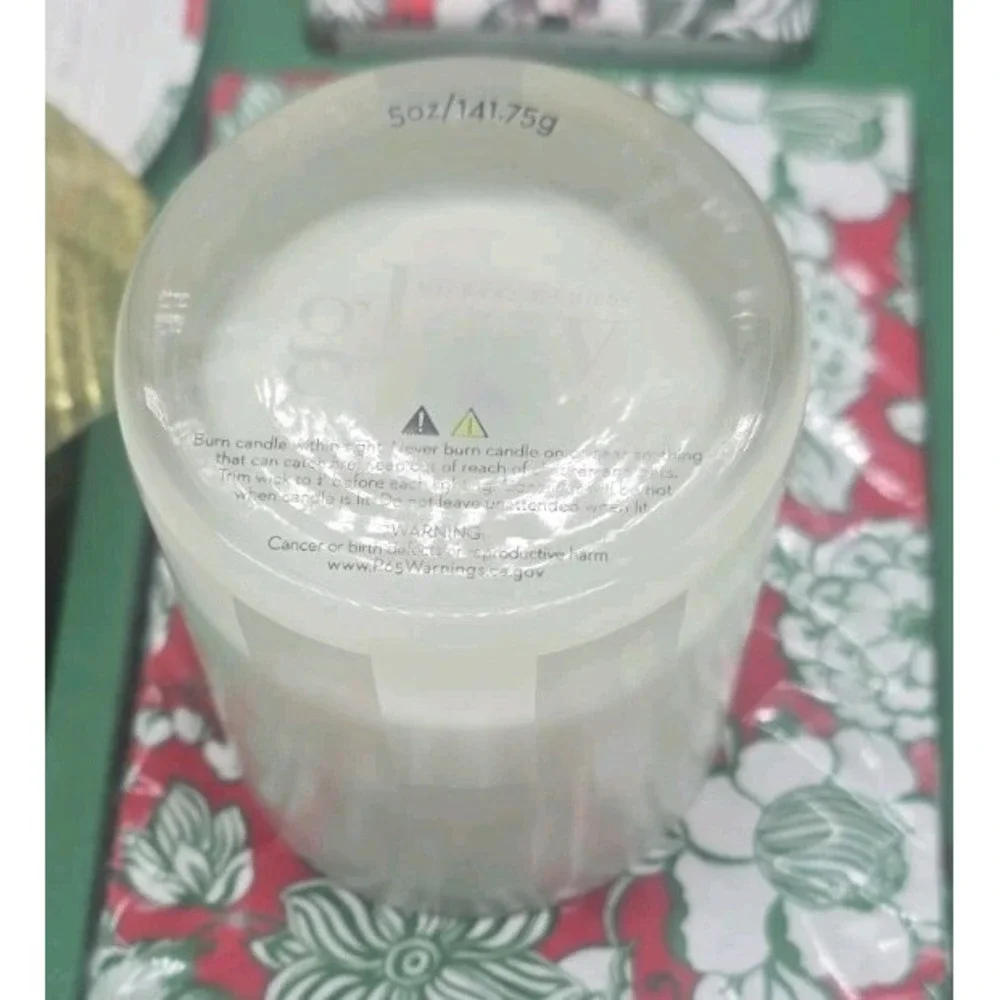 MACKENZIE CHILDS Glow Winter Home Apothecary Bouquet Essential Farmhouse Box